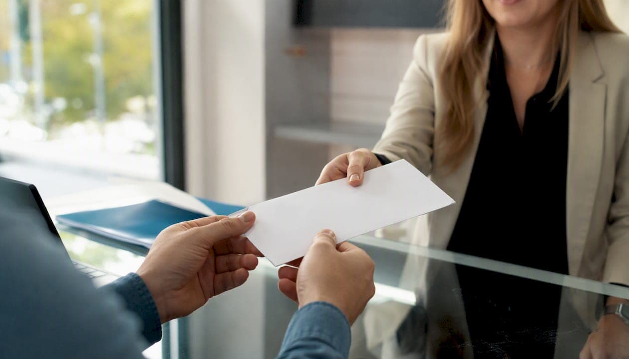 Cashback mortgage Canada: is the upfront cash worth it?